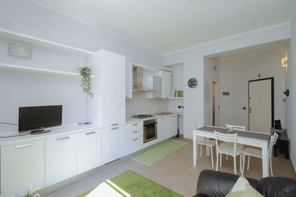 Spacious And New Apt In Citta Studi Μιλάνο Εξωτερικό φωτογραφία