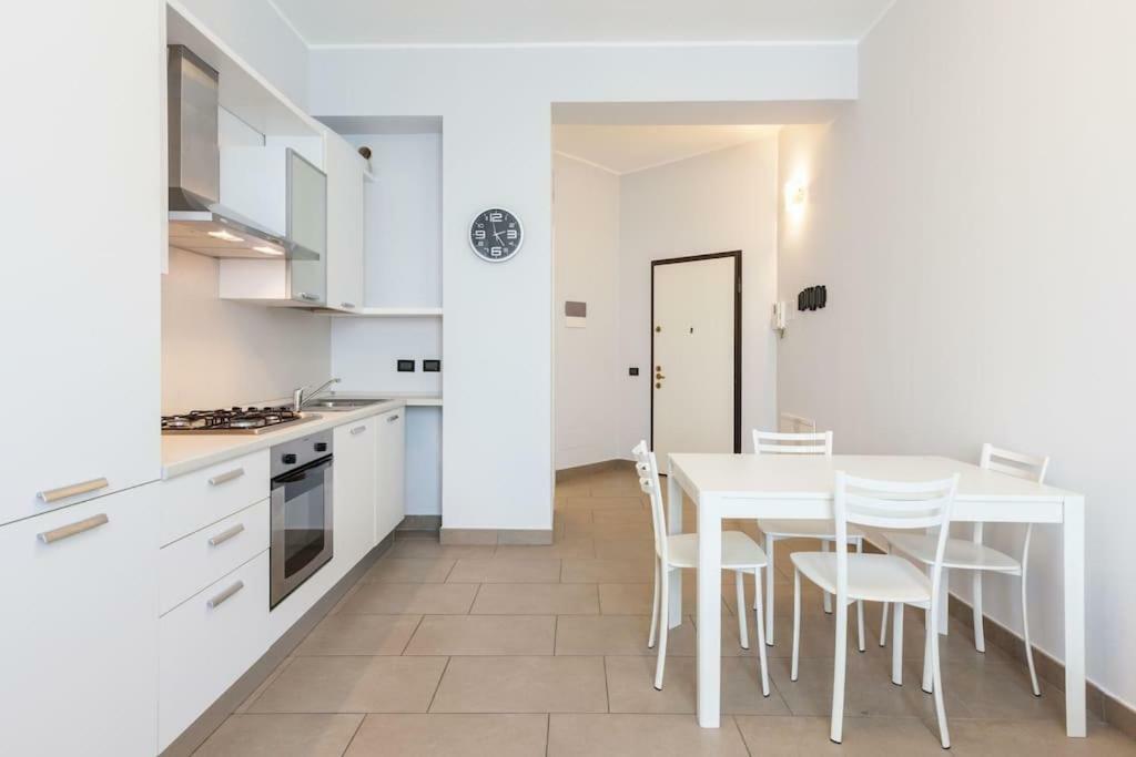 Spacious And New Apt In Citta Studi Μιλάνο Εξωτερικό φωτογραφία